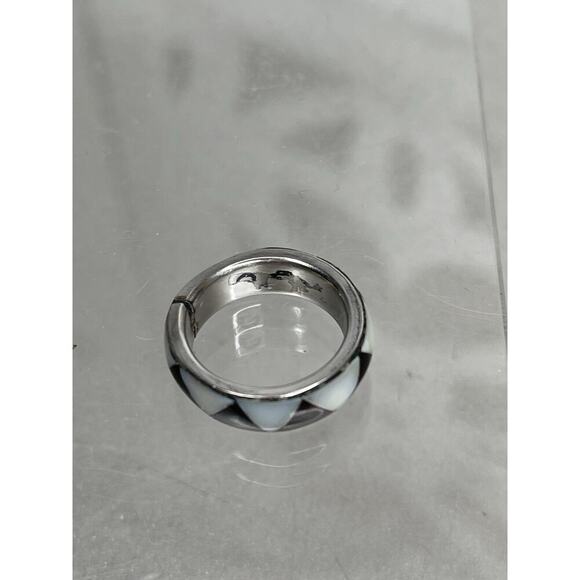 Vintage Sterling Silver Mother of Pearl Onyx Band Ring Navajo Size 5.75-6 - Picture 4 of 4